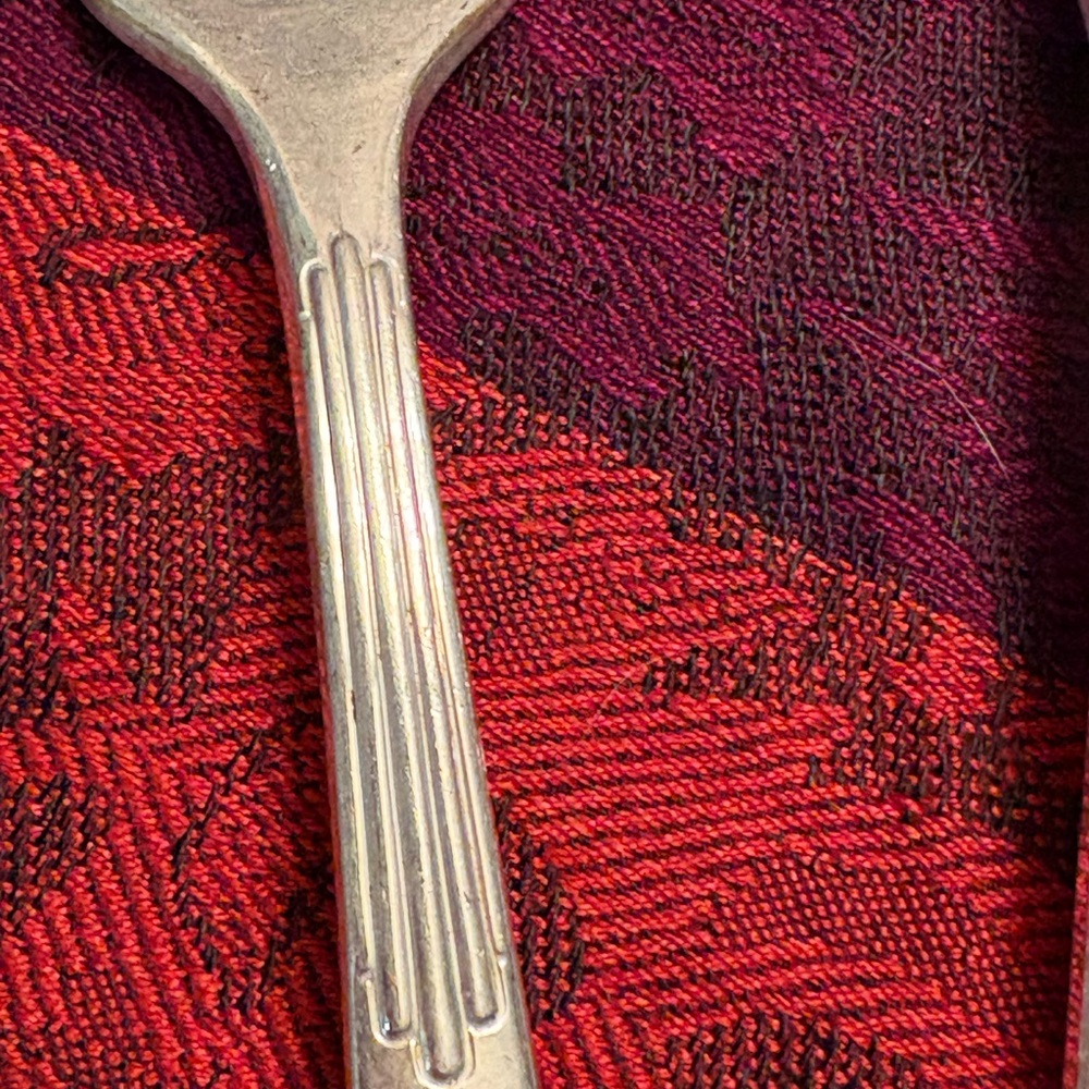 Vintage Victor S. Co. A1+ IS Art Deco style Silverplate Forks 1900-1940 Set of 8 - Picture 3 of 4